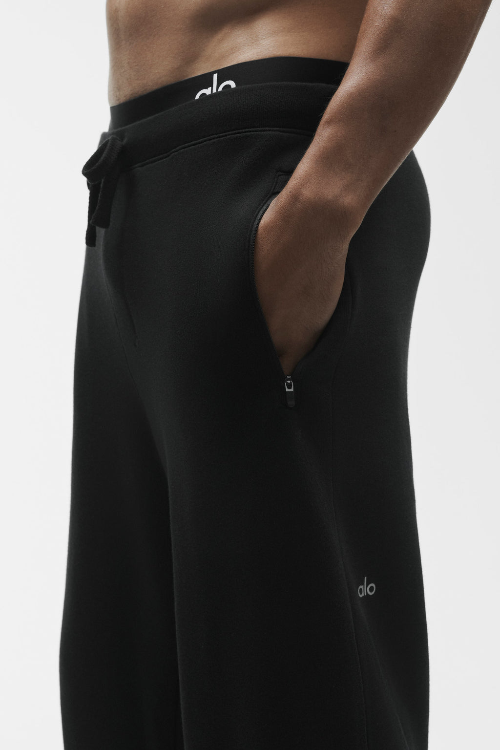 Triumph Restore Sweatpant - Black
