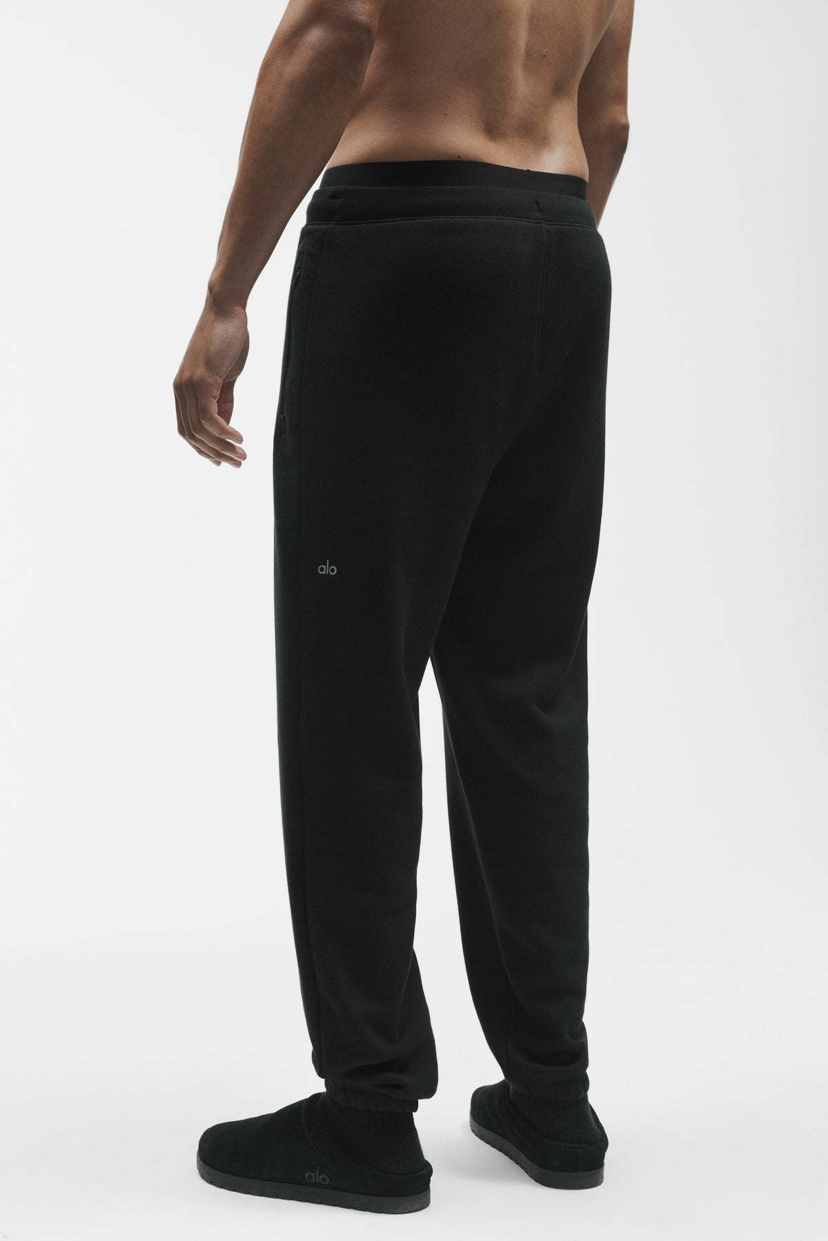 Triumph Restore Sweatpant - Black