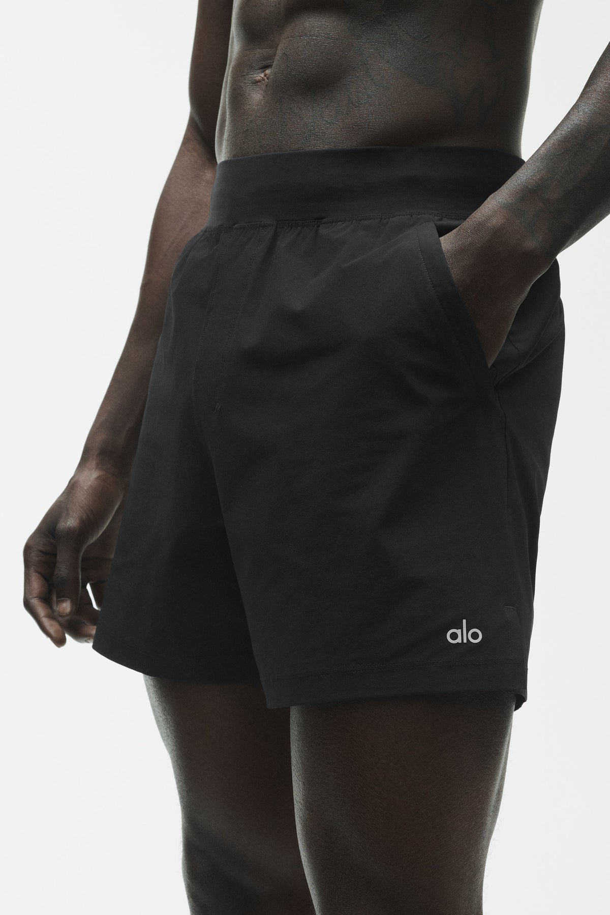 5" Repetition Short - Black