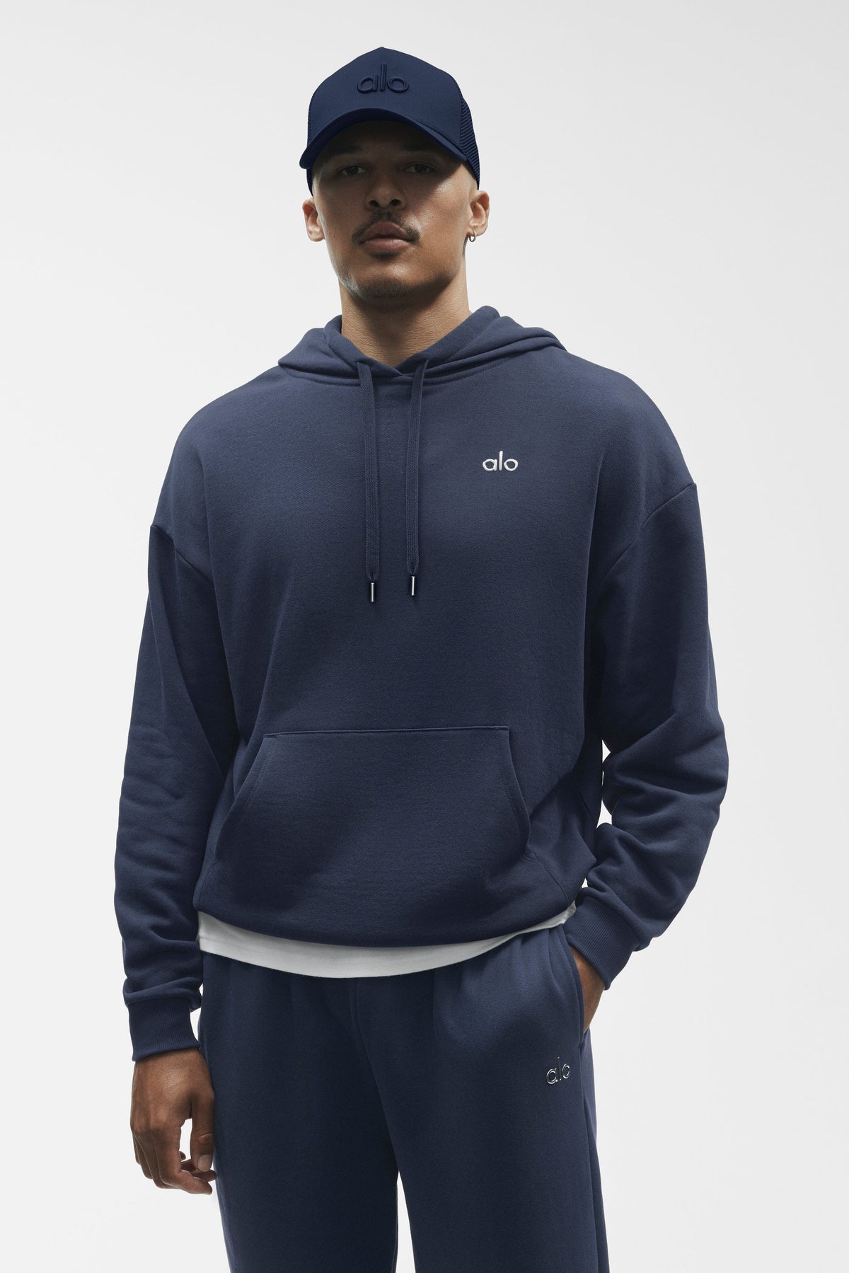 Accolade Hoodie - Navy