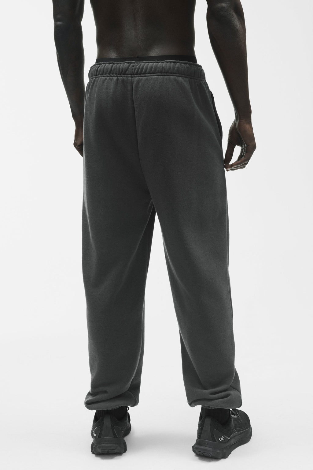 Accolade Sweatpant - Anthracite